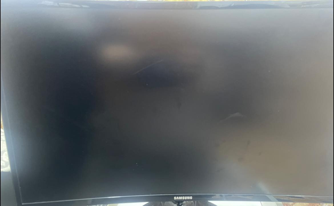 شاشه كيمك او استخدام عادي اصير لكشي مثل ما موضح بصوره تجي بدون كارتونه وياه كيبل  واير Hd
سعره وصلت ١٠٠ الف ما عده توصيل ويوجود توصيل  راسلني خاص او علق ورسلك


**إذا كنت صاحب هذا الإعلان وتريد حذفه لأي سبب، رجاءا أرسل رسالة إلى الدعم الفني**