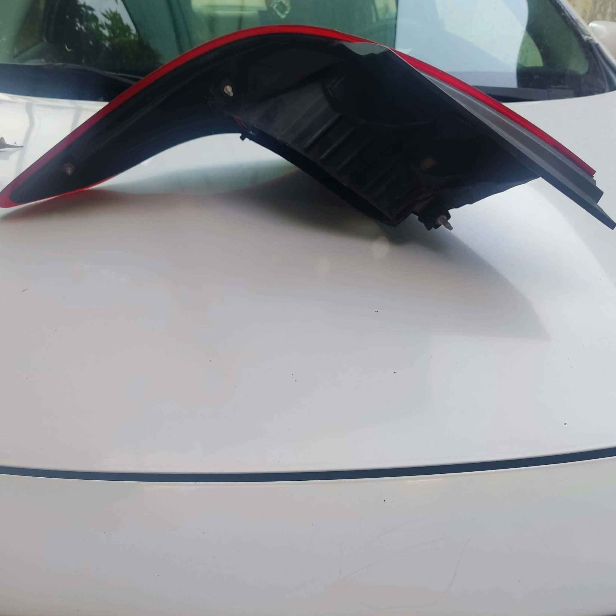 بك لايت نسيان صني ٢٠٢٠ جهه يمين مصفر نفس ما بالصوره وبدون اي كسر او فطر السعر 20 وبيها مجال


**إذا كنت صاحب هذا الإعلان وتريد حذفه لأي سبب، رجاءا أرسل رسالة إلى الدعم الفني**