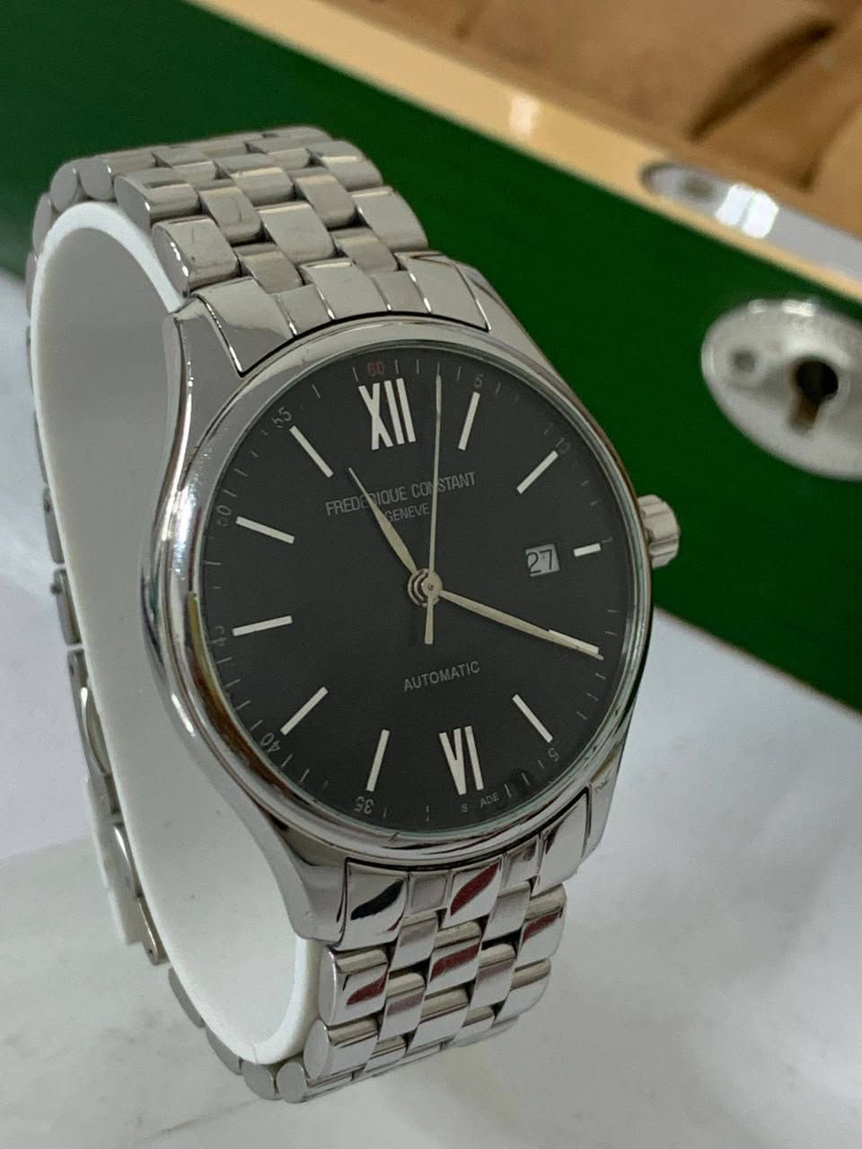 فريدريك اوتوماتيك قطر 40
اترنا اوتوماتيك قطر 36 ابعاد 40 تلبيس ذهب 20
زودياك اوتوماتيك
رومر نوادر اوتوماتيك قطر 38
لونجين نوادر نصب تلبيس ذهب ابيض 10
اينكر سويسري اوتوماتيك تلبيس ذهب 20
***********
