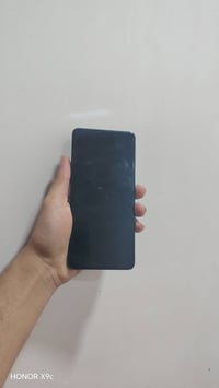 جهاز للبيع تكنو كامون 20برو 5g الجهاز نضيف حيل  مامفتوح ذاكره 256 رام ...