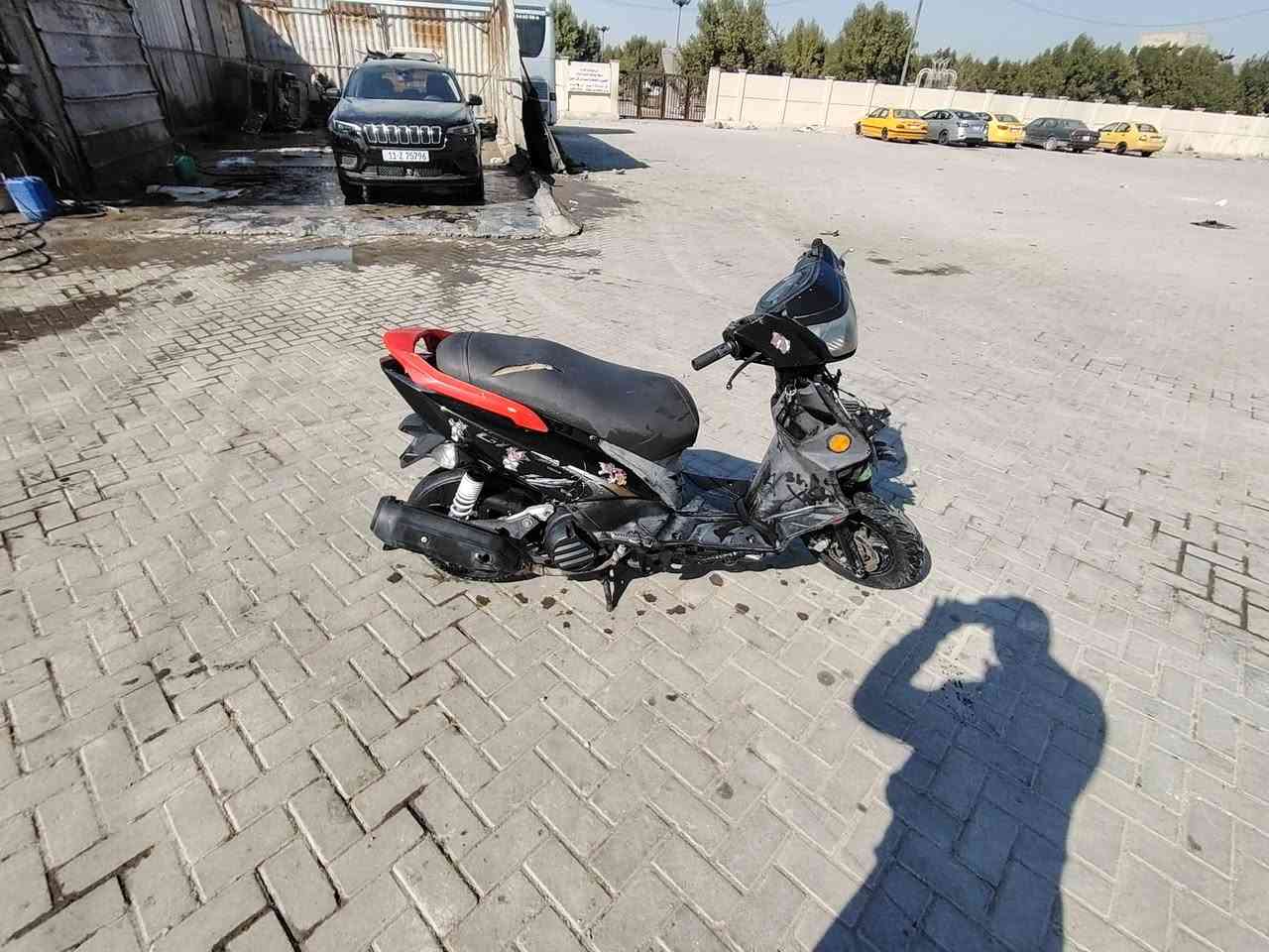 السلام عليكم دراجه جيتي ار للبيع الدراجه نكره سلف بكل وكت كهربايات كلهه شغال عداد سرعه كيج بانزين دبل اشاره عالي ناصي كله شغال مكينه ناعمه كلش ماتسمع صوتهه تايرات جدد الدراجه عوزهه بجم واشاير فقط فيت بم ونوزل وباتري وبلك كل جديد يعني ادامه كامله السعر ب500 بيهه مجال شي بسيط مكاني بغداد مدينه الصدر الشراي يتصل *********** او واتساب ***********
