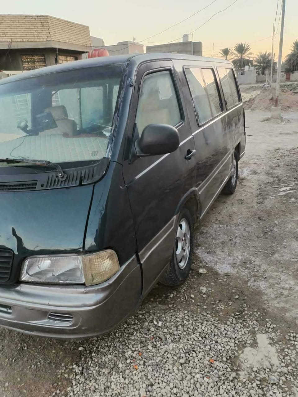 السلام عليكم ستانه للبيع مكينه جديده حداديه جديده نظيف كهرباء شغاله   مكان السياره القاسم استفسار عن الرقم ***********
