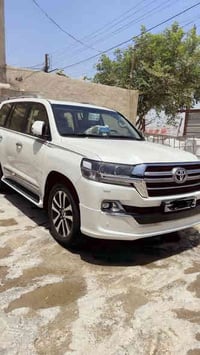 للبيع سياره فول مواصفات  بيهه شبر بلبنيد معدلينه على بارد الباقي كفاله...