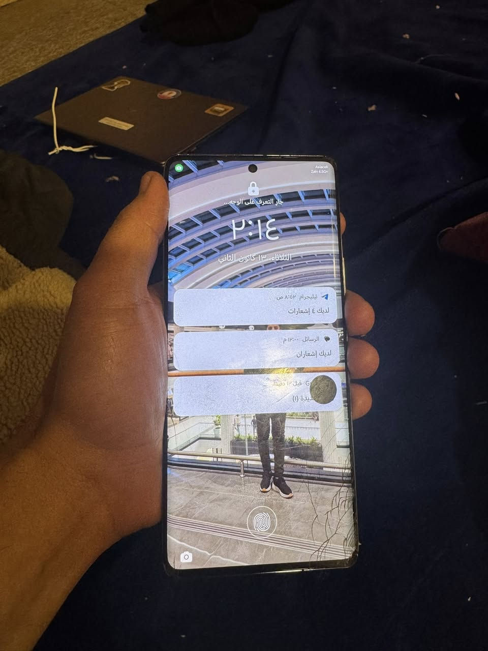 150 وبي مجال فقط شاشه مكسوره ونقطه سوده ممبينه ***********
