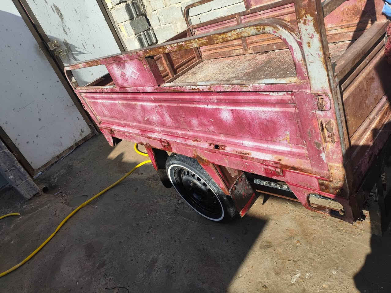 السلام عليكم اخوان ستوته جمره رقم أبيض اتريد اتداور  اتريد تبقه هاي بكيفك ستوته مكفوله من شاصي ومحرك وركبه والمحرك نضيف كلش رايدهه قفل بمليون و 300 رقم الهاتف
(***********)
