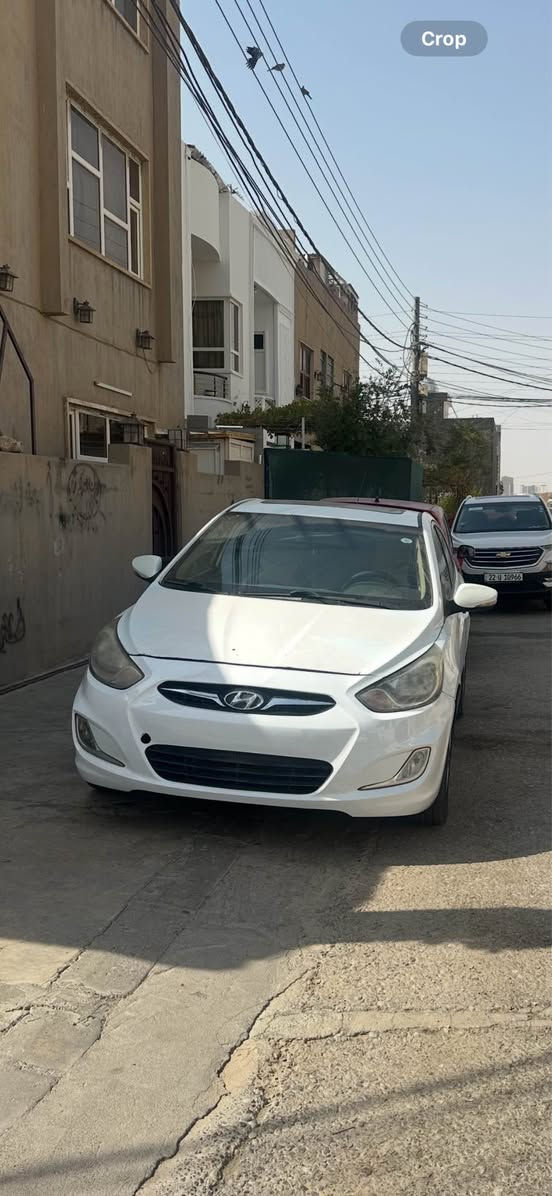 هۆندا ئەكسێنت ٢٠١٢ فوول مواسفات و سلایت شاشە گەورە بۆنیتی بۆیاخە پشت و پێشی كەپسە نرخی ٩٥ و مەجالی تێدایە
*********** واتس ئەپ Singapore
