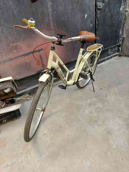 باسكل ياباني حجم 24للبيع فقط السعر50قفله مكاني رمادي تاميم ***********
