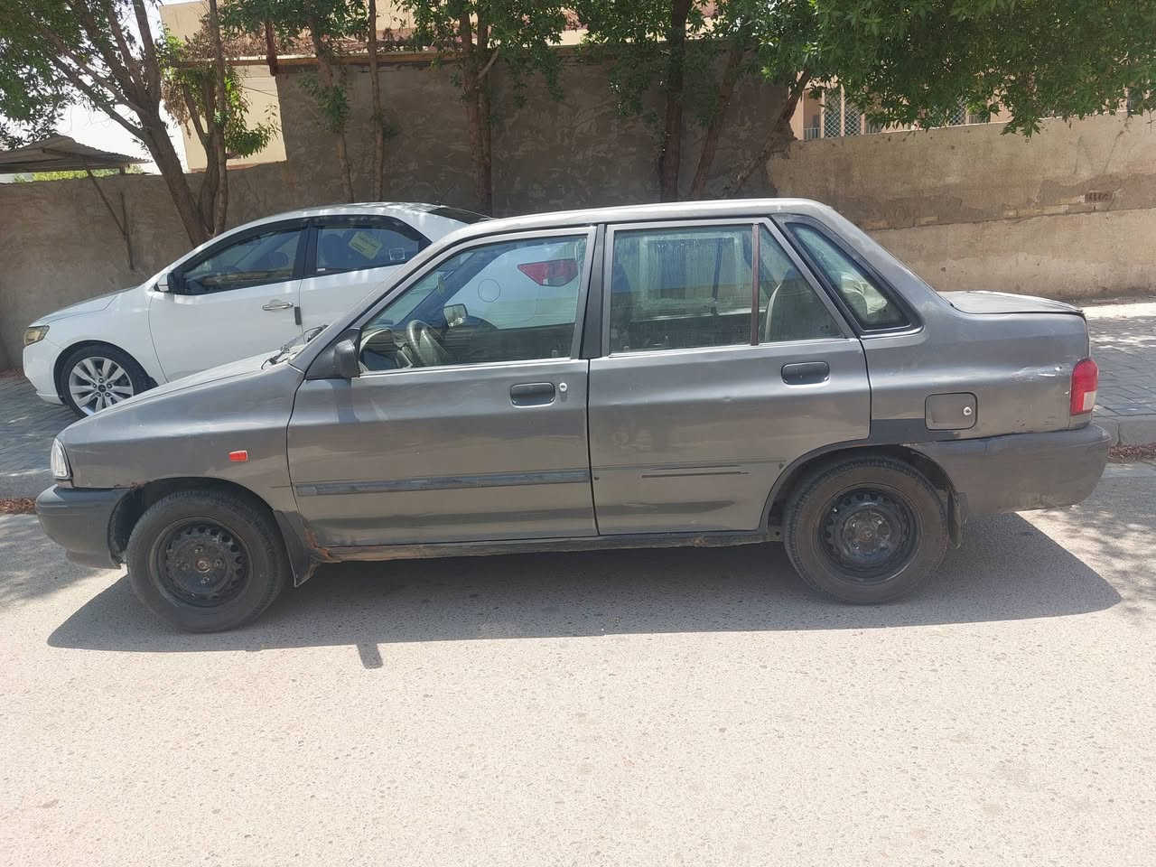 للبيع سايبا موديل 2012 فيلي خصوصي  رقم بغداد (نكليزي) بسمي تحويل مباشر بيه صبغ دواير مال جاملغات و معمرة تعمير كامل من الخياسات  بيها طخات بسيطه مبينه بالصور  ومكينه بيها فقط تنفيس من قبق المحرك  وكير كفاله تخم تاير جديد صارله اقل شهر من شديته علمآ السياره جاهزه من كل النواحي نقص تبريد فقط  وسعرها ٣٣ ورقه واي استفسار حاضر مكانها بغداد


**إذا كنت صاحب هذا الإعلان وتريد حذفه لأي سبب، رجاءا أرسل رسالة إلى الدعم الفني**