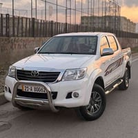 تويوتا هايلوكس 2012 – قير عادي سفر شركة ساس بدون بوية، فقط خدين صغار م...