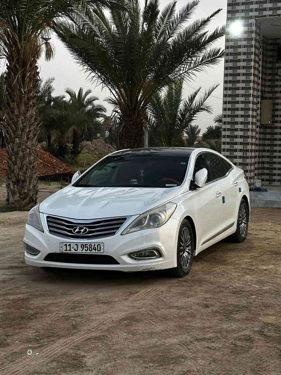 السلام عليكم 
ازيرا 12خليجي فول بصما بنوراما تبريد قطعتين مري شفط ويل كروم 3 بردات  تبريد تدفئ كشنات رادار حساسات تحكمات  لايت زنون مكينه v6 3000 كير مكينا كفاله جدد حداديه جديده كهربائيات تخم تاير وتبريد ثلج كله جديد منضومه وكمبريسر كفاله من تبديل نص باب الوره رش اثر شخط وبارد من جوه يده الباب الصدر وبيعك عل فحص والسونار 
بيع او مراوس السعر 125 مكاني ديوانيه الحمزه الشرقي 
***********
