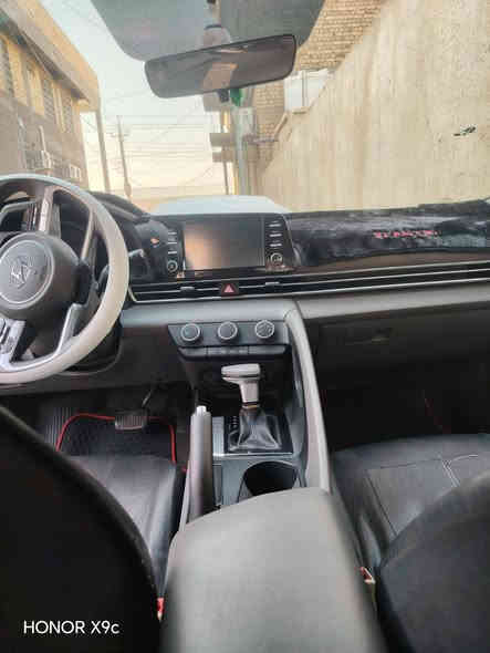 سلام عليكم. سياره النتره خليجي  لبيع 2022.مبدله جاملغ. وبنيد مصبوغ نصه.  ماشيه 80الف. مكينه 1600.تبريد خلفي مع ضربه الدعاميه سعر 145بيه مجال.. رقم ***********
