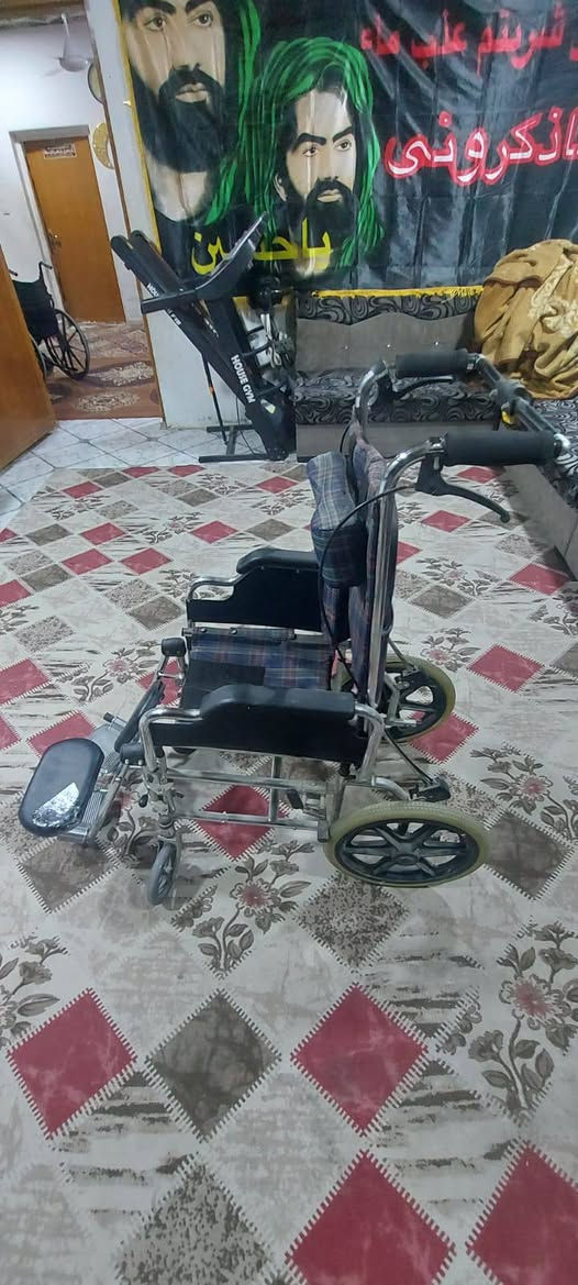 سلام عليكم عربانة معوقين نظيفه استعمال قليل واظحه بتصوير سعرها ب125 الف وبيها مجال مكانها شارع الطاقه جزيره قرب جامع أبا الفضل الاتصال على الرقم *********** متوفر واتساب
