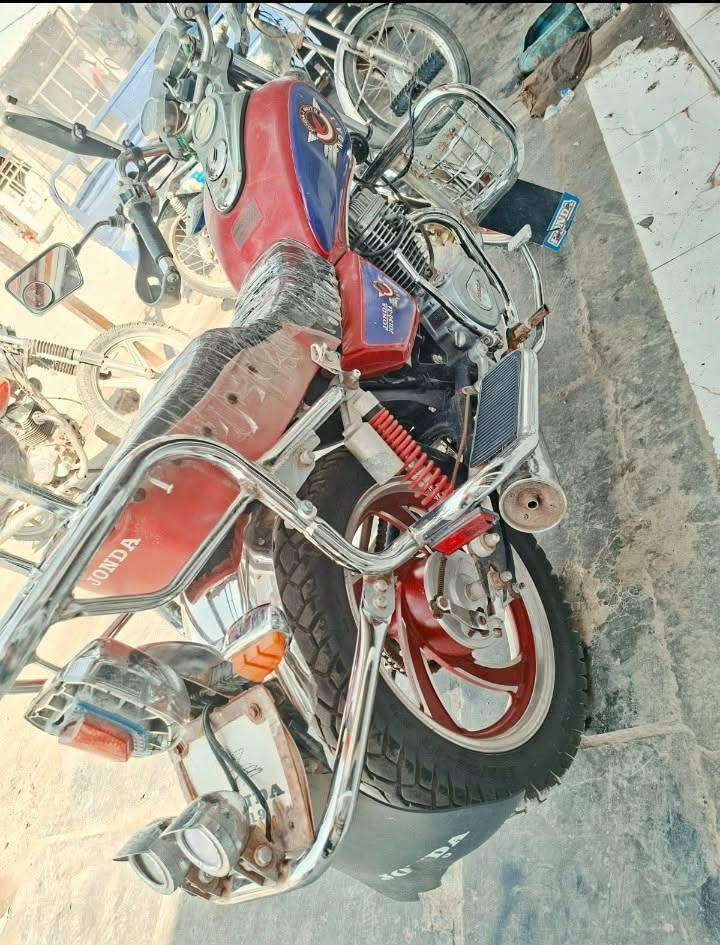 يالله السلام عليكم وين الجناية جونده موديل 2019 اخت الزيرو الدراجه ماطالعه مكفوله كفاله عامه الدراجه مال جناي الدوانية قضاء سومر  الرقم...... *********** 
الخاص مغلق   ...  اتصل وأستفسر
