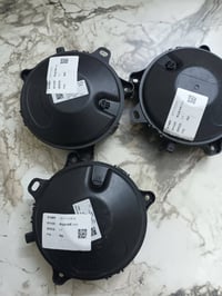 مكتب السند لقطع غيار سيارت تسلا  سماعات تسلا 50 w 07707190642