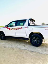 هايلكس • فور ويل • ٧٠ الف