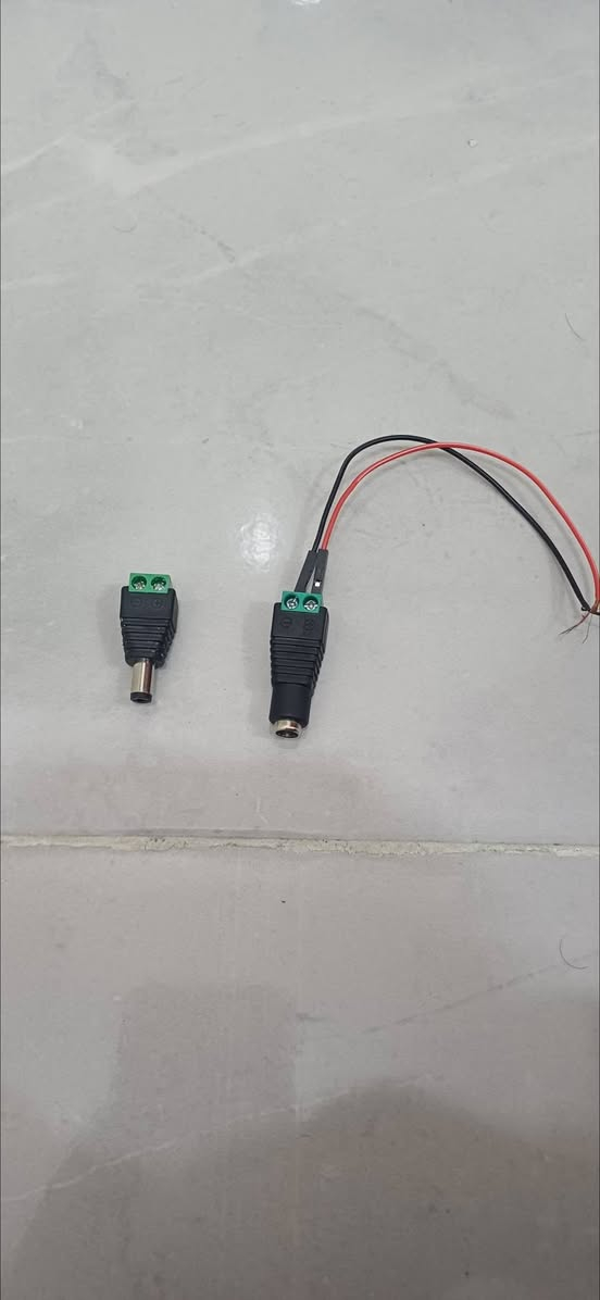 مجموعة اردوينو للبيع
🔰الادوات

🔴اسلاك  ميل + فيميل 
🔴اي اس بي ESP32s 
🔴مصابيح led العدد 10  
🔴مقاومات العدد 10 
🔴ريلي مودل العدد 2 
🔴مجسم على شكل بيت اكريلك
🔴حساس حرارة ورطوبة  
🔴حساس غاز MQ-2  
🔴اردوينو اونو مع كيبل
🔴حساس حركة  
🔴ماطور ماء من 3v الى 6v  
🔴موصل محول طاقة قطعتين ميل + فيميل  
🔴بازار Active قطعتين  
🔴دايود حماية قطعتين  
🔴منظم جهد LM2596


**إذا كنت صاحب هذا الإعلان وتريد حذفه لأي سبب، رجاءا أرسل رسالة إلى الدعم الفني**