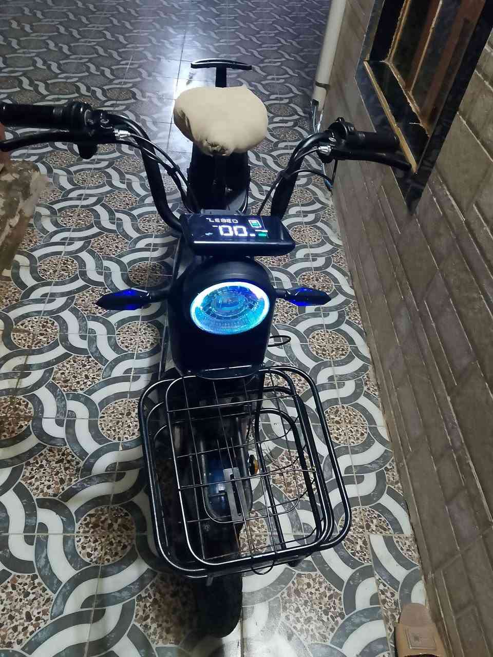 ماطور شحن اخو الجديد 250وبيه مجال


**إذا كنت صاحب هذا الإعلان وتريد حذفه لأي سبب، رجاءا أرسل رسالة إلى الدعم الفني**