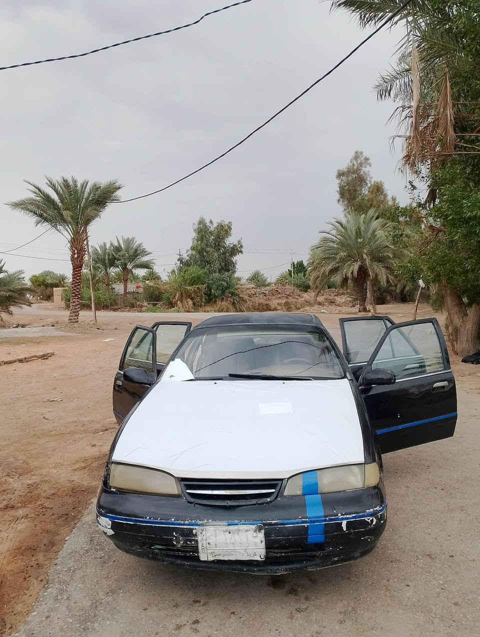 السلام عليكم سيارة دايو فراشه للبيع موديل 97 مكفوله گير ومكينه وكهربايات مكان ديوانية قضاء غماس السعر 18 وبيه مجال قليل الاستفسار الاتصال على الرقم ***********
