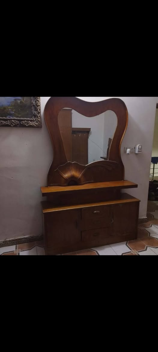 بيع مستعجل
غرفة تسكام 5 قطع ب 400 بيه مجال 
النيل


**إذا كنت صاحب هذا الإعلان وتريد حذفه لأي سبب، رجاءا أرسل رسالة إلى الدعم الفني**