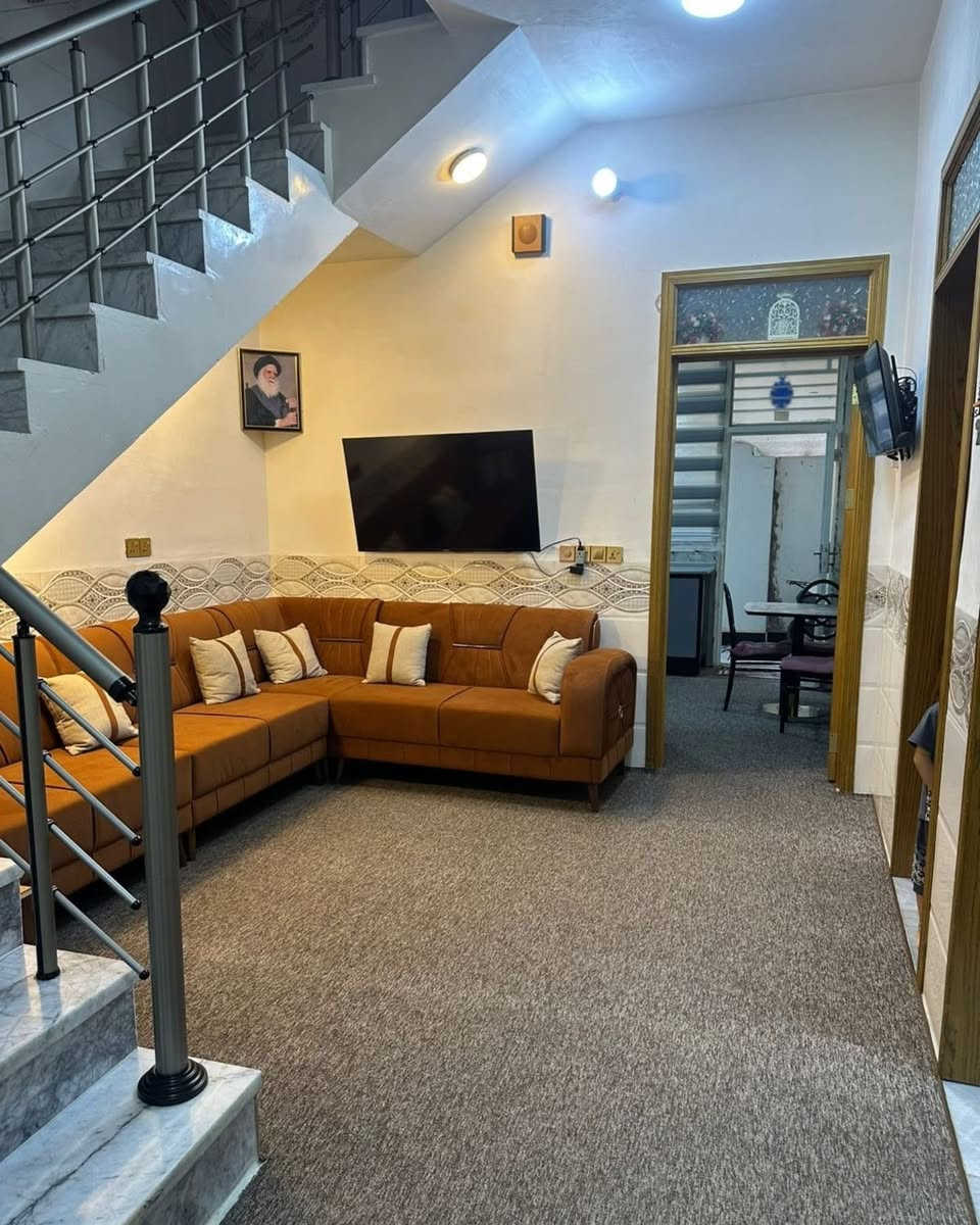 (((   محمد للأستثمار العقاري )))
🌲🌲تخفيض🌲🌷🌷2026🌷🌷🌲  الاسعار  🌲

للتعرف على التفاصيل   يرجى كتابة
(( كلمة شركة محمد العقارية ))  في التعليقات ليتم ارسال التفاصيل عبر حسابكم الخاص

😍😍  دار حديث للبيع   💥💥

💫المساحة /  100  متر
🌟  ابعاد الواجهة 8 متر
🌟 منطقة الطويسة
🎖️ملك صرف
📌 طابقين
بناء حديث 2016
يحتوي على 3 غرف وصالة و استقبال
حديقة صغيرة
قرب المفوضية

💰 السعر مناسب 

📌  عنوان العمل/📌 الفرع الاول  البصرة الطويسة شارع اللجنة الاولمبية مجاور عصير تايم

📌الفرع الثاني البصرة مناوي باشا مقابل مطعم محمد هاشم

📱♨️للاتصال بنا
للإجابة السريعة مراسلة خط الواتساب
***********

📱اداره العقارات ***********
📱الدليل العقاري ***********
📱خدمة العملاء  ***********
🎖️إدارة العمل      ***********
