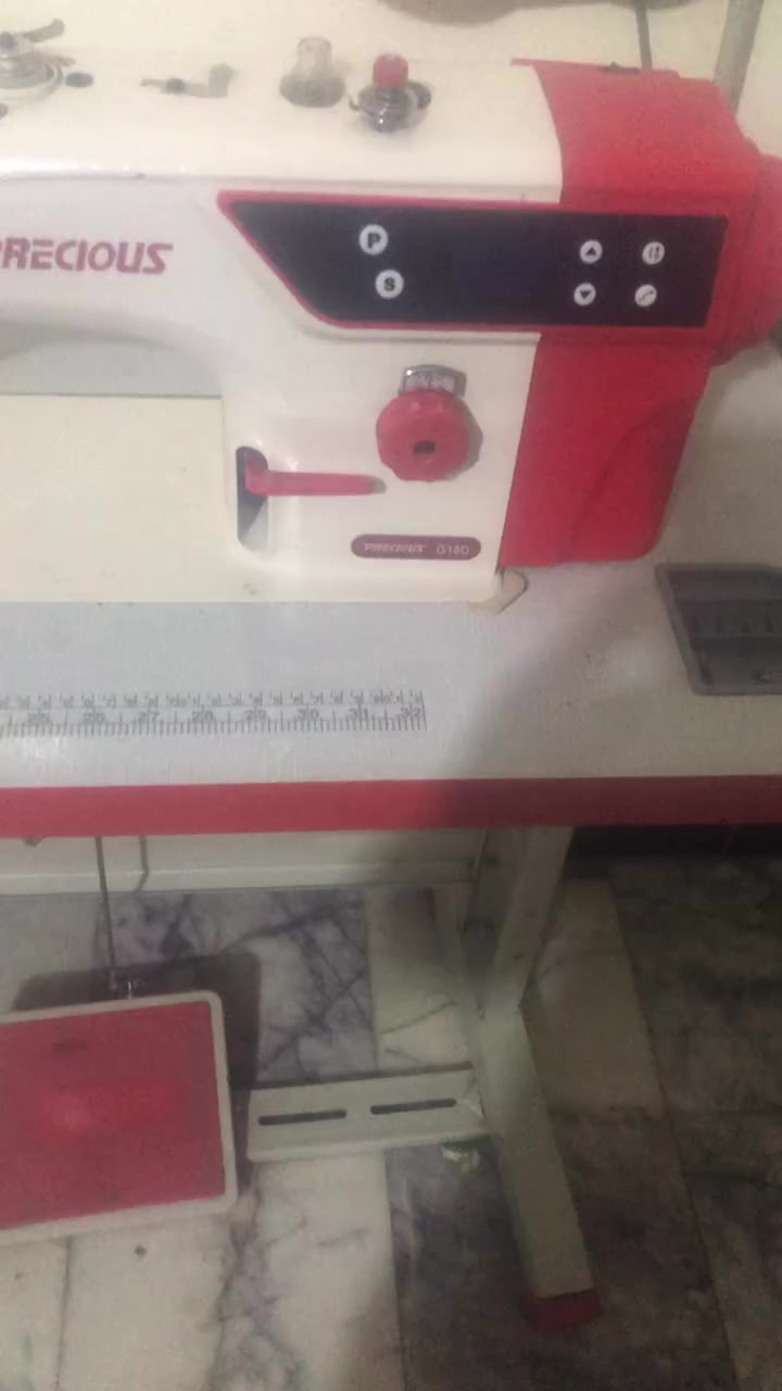 السلام عليكم الي يحب يتواصل وياي على رقم ***********
