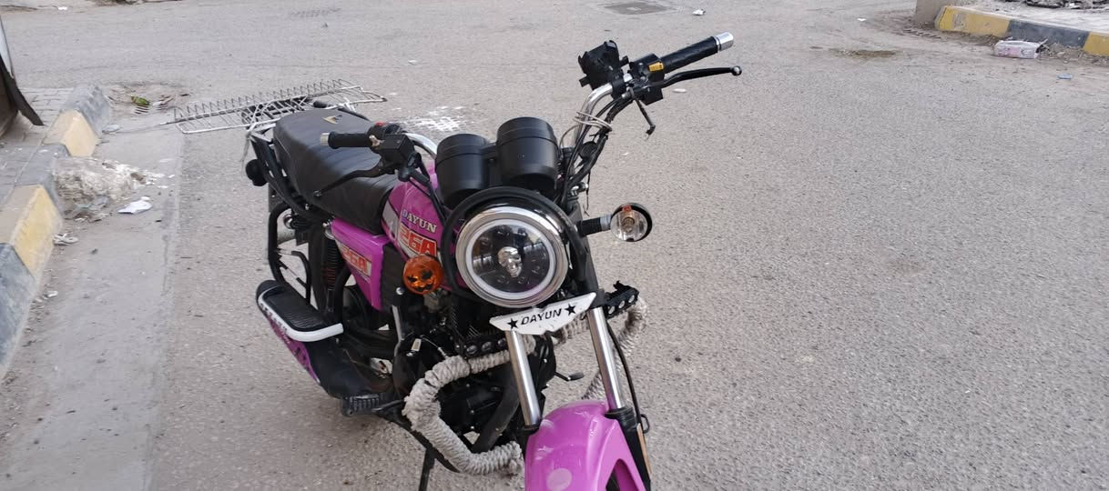 سلام عليكم دراجه دايوان نفخ موديل 2023 رقم وسنويه دراجه نضيفه برغي مامفتوح بيها سعر 2200 وبيهاا مجال بصيط الاستفسار ع رقم *********** واتساب ***********
