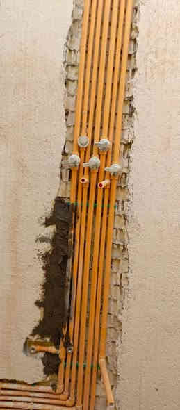 تأسيس ماء ومجاري *********** تأسيس صحيات عامه ترميم بيوت حفر ابي شد ماطور بوستر ماطور عادي شد تانكي شد كيزر
