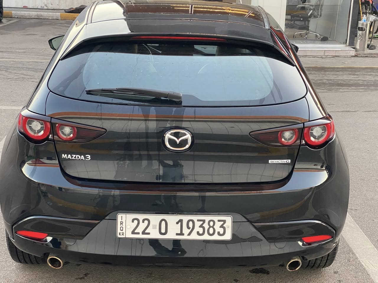 السلام عليكم ( للبيع فقط ) ***********
مازدا 3 موديل ⚫️2025⚫️   
ماشيه 4 الف فقط بعدها مماشيه بالعراق
فوول الفول شنو ابالك بيها مواصفات
مكينه 2500 تنفس طبيعي سكاي اكتف طياره
حادثها فقط مقدمة البنيد مصبوغ
الباقي كفاله عامه بدون شخط بدون رصعه بدون دواخل
السياره جاهزه من جميع النواحي 
رقم اربيل ( دخول جديد للعراق)لون اسود ملكي لامع
▪️فتحة سقف سلايد  
▪️بصمة تشغيل + بصمة ابواب
▪️كشنات جلد بالكامل + تحكم كهرباء
▪️شاشه ايباد كبيره وماوس للتحكم
▪️سستم سماعات bose
▪️مري قلاب عند الرجوع للخلف
▪️اشاير بالمري + نقاط عنياء
▪️تحديد مسار + قياده اليه
▪️رادار 360درجه 
▪️حساسات اماميه + حساسات خلفيه
▪️شحن لاسلكي+ هاند بريك بصمه
▪️كشنات تدفئه + هيتر بالستيرن
▪️عداد ديجتال الكتروني+ اضويه كلها ليد
▪️كشنات خزن ميموري +اوتو هولد
▪️تبريد شاشه منفصل
▪️لايتات زينون متحركه ويه الستيرن
▪️ليدات خلفيه + ليدات اماميه نهاريه
▪️ويل كب  بلادي حجم 18 
▪️تحكم كامل بالستيرن 
▪️جميع الايرباكات سليمه ماعدا الدركه  
اخوان الضرر موضح بالصور فقط البنيد وشرط السونار 
كير ومحرك وتبريد بوضع الوكاله، صور الحادث بالمنشور
السعر 152 مكاني بغداد خلف هايبر ماركت حي العامل 
***********
