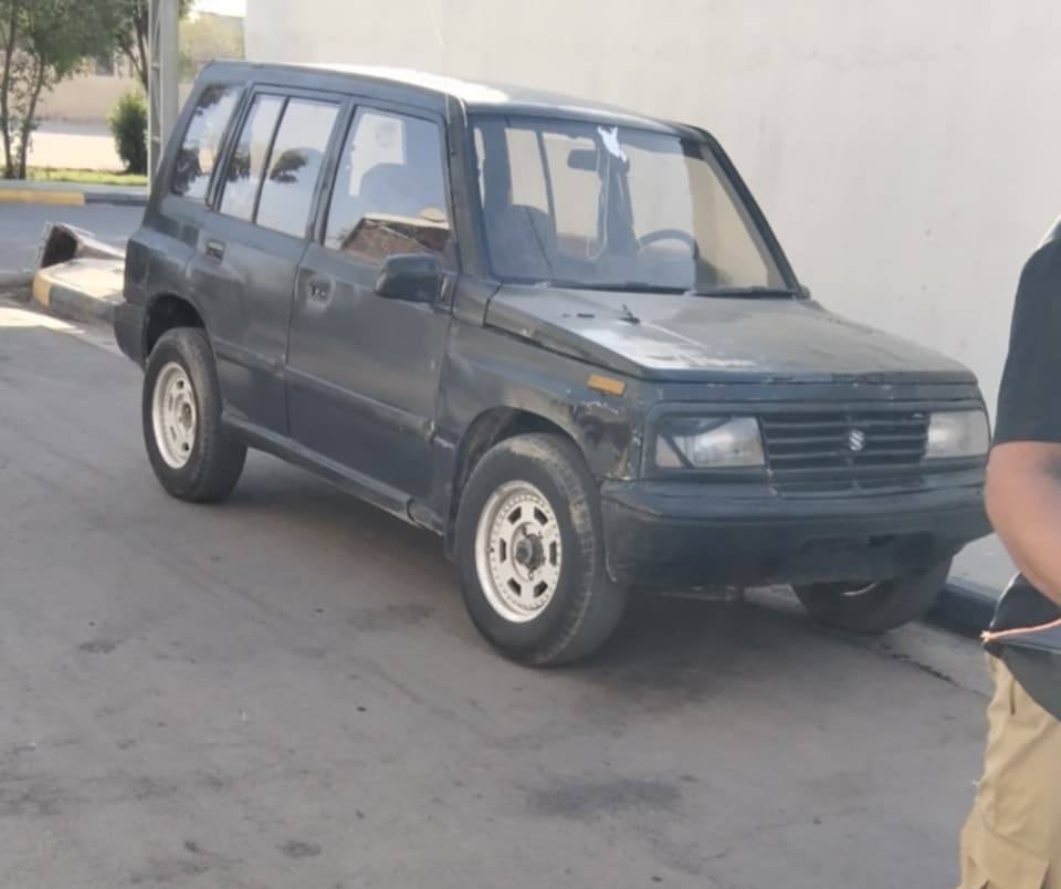 نيسان فيتاره رقم بغداد سياره مديل 1993سنويتهه مصاقطه بعدهه صبغتهه جماليه بس ماكملتهه على الساس وعفتهه سياره كاعده نصبتهه حلوه وياهه دشبول مال كصه سعر 30ورقه وبيهه مجال حك جيه وبيع كوم حديد بس يعرفني بتحويل تحب تراسل ع فيس تحب تتصل*********** بغداد, العراق
