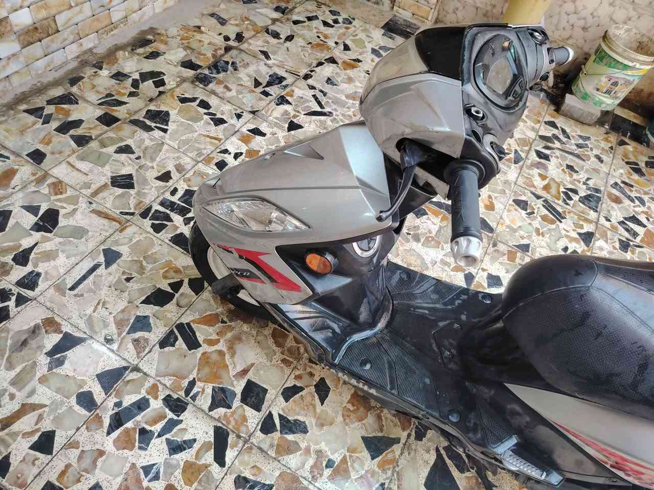 لبيع دراجة جي تي ار تخبل سريعة كلش اي نقص مابية شراي يخابر خادم سعرها ٩٥٠ الف ***********
