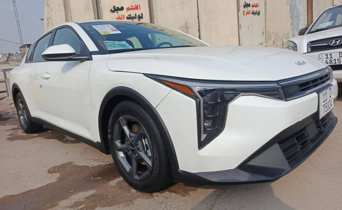 السلام عليكم
كي فور 2025
وارد امريكي
Kia k4
فول مواصفات عدا فتحة 
.تشغيل عن بعد  رادارات
.اشارة ترحيب 
.
الداخل لونين 
كشنات جلد لونين اوتو هولد
.سايد بريك كهربائي
.رادار جانبي وامامي 
.مازدات led لد ثلاث عدسات
.قيادة ذاتية 
.تحديد مسار
.شاشة متصلة 
.اضوية داخلية لمس
.تحكم كامل عن طريق الشاشة 
. دشبول بيانو 
مكينه 2000 دوش 
ماشية 28 كيلو
دوشمة بل نواب 
الحادث موضح بالصور 
مكان بغداد 
***********
