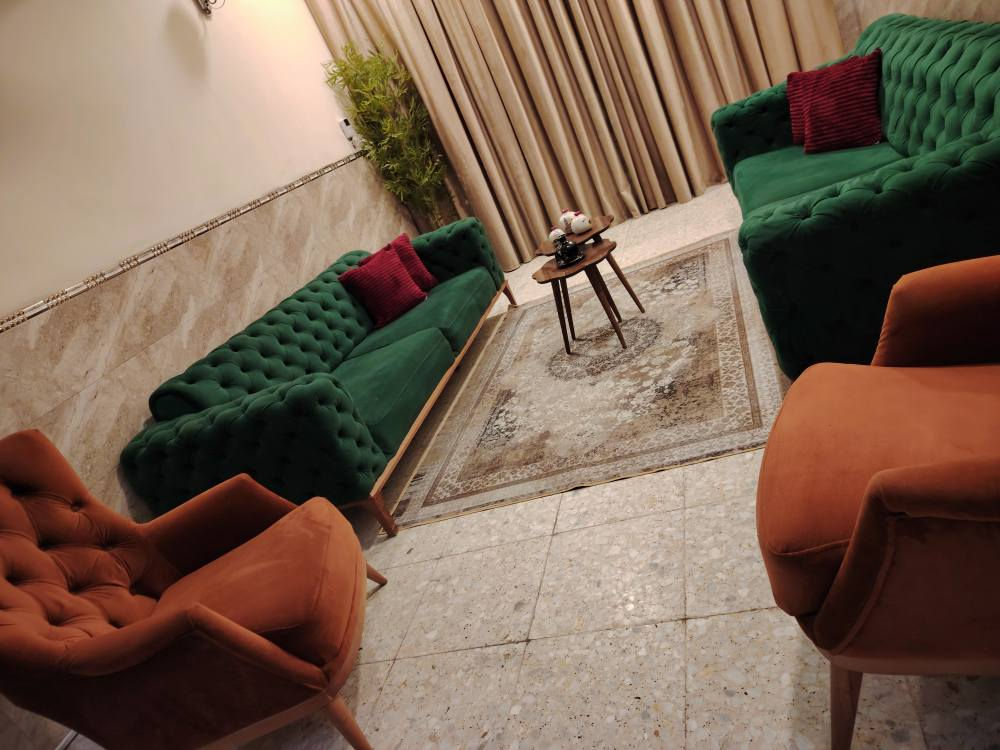 تخم تركي مودرن زان ٨ مقاعد سرير قلاب سفنج طبي بولستر قماش شامواه تكمه متانه نظيف جدا جدا السعر ٥٥٠ المكان الشعب شارع الصحه


**إذا كنت صاحب هذا الإعلان وتريد حذفه لأي سبب، رجاءا أرسل رسالة إلى الدعم الفني**