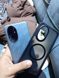 هونر 200 • ذاكرة ٥١٢ • شاحن ١٠٠ واط