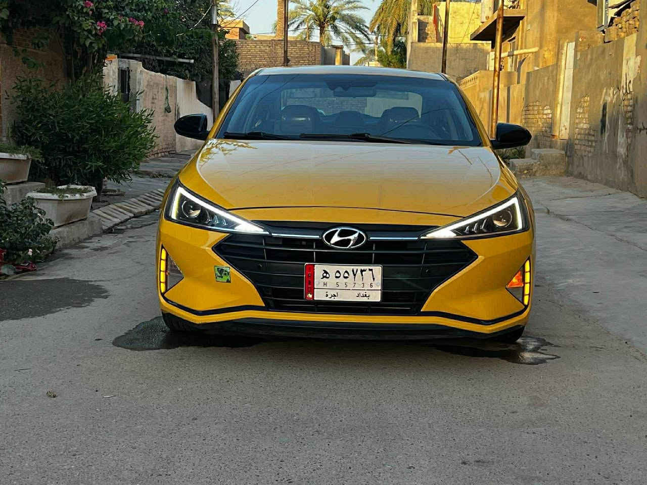 السلام عليكم النتره مديل 20 سياره حلوه وجاهزه كير اي تي المرغوب ماشيه 55  حادث جاملغ وبنيد بدون دواخل يرباك دركه بس السعر 145 وبيه مجال  ***********
