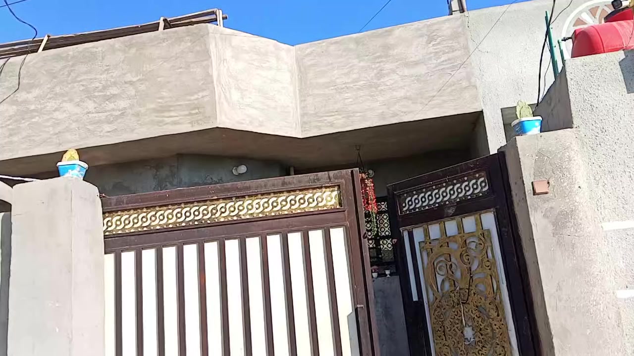 سلام عليكم بيت للبيع بلزراعي سند 25 مسجل بلمحكمه المساحه 180 بيت كامل بنيان حديث شخط مابي العنوان حي الوحده قريب علا داءرت الكهرباء الي بشارع حسينيت البيانين السعر علا التصال *********** ولشراي بي خير ويدلل
