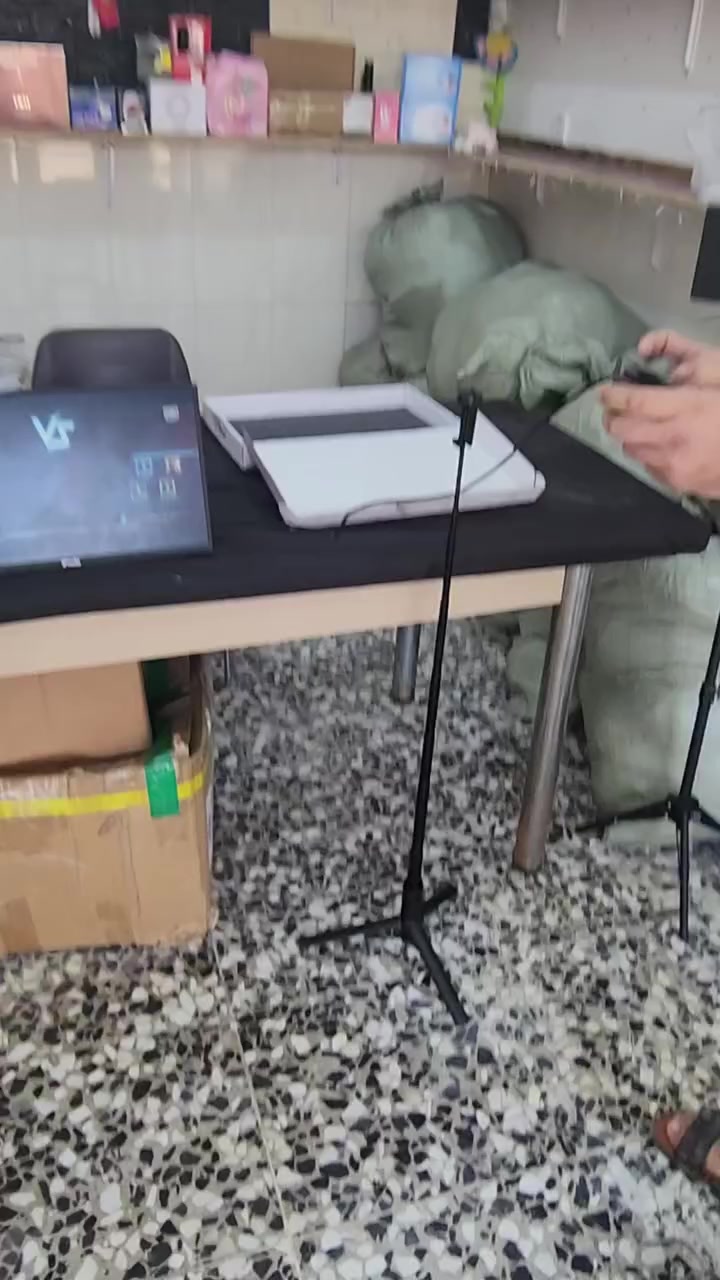 اعلى سعر ابيع 💥 🔥
مونتر 2k حجم 18.5 انج كللش راقي 
متوفر توصيل لجميع المحافظات 
*********** واتساب
