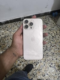 ايفون ١٦ برو ماكس • ٢٥٦ • ظهر مكسور