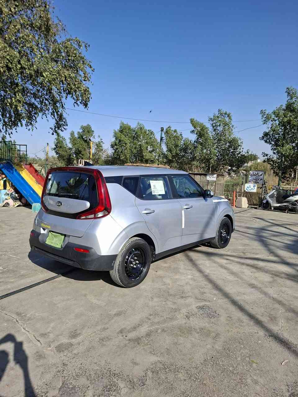 سلام عليكم كيه صول مديل 2020رقم وسنويه جدد سياره وارد مريكي حادثه بنيد فقط باقي سياره كفاله من لغد شاصي رباك سليمات محرك 2000دوش سياره كله ليبل واحد وامنت الله بعدي عله وضع شريكيه ماشيه 98الف مكان سياره بغداد لسعر مناسب وفرق عن اخواته ١٢٧ومن تجي بل خدمه 
***********
