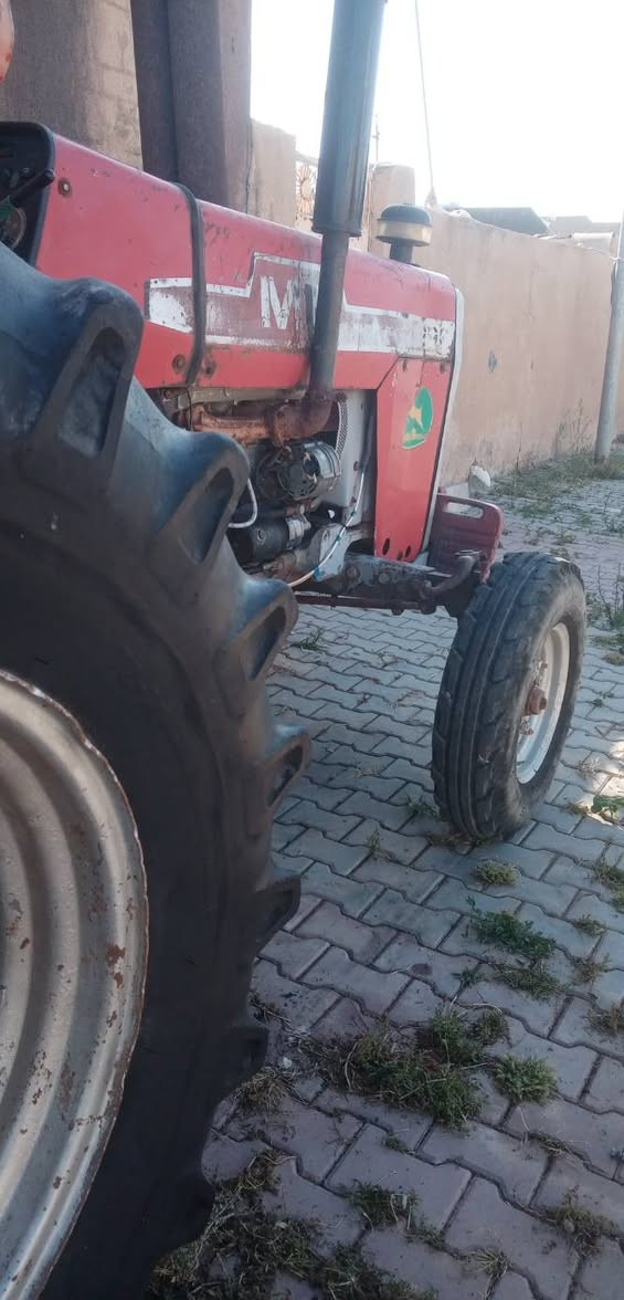 للبيع مكينه فوركسن انكليزي 290 موديل 81 العنوان طوز خرماتو السعر تعال خاص او اتصل عل الرقم ***********
