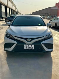 كامري SE PLUS • ٢٠٢٣ • ماشي ٢١٠٠٠