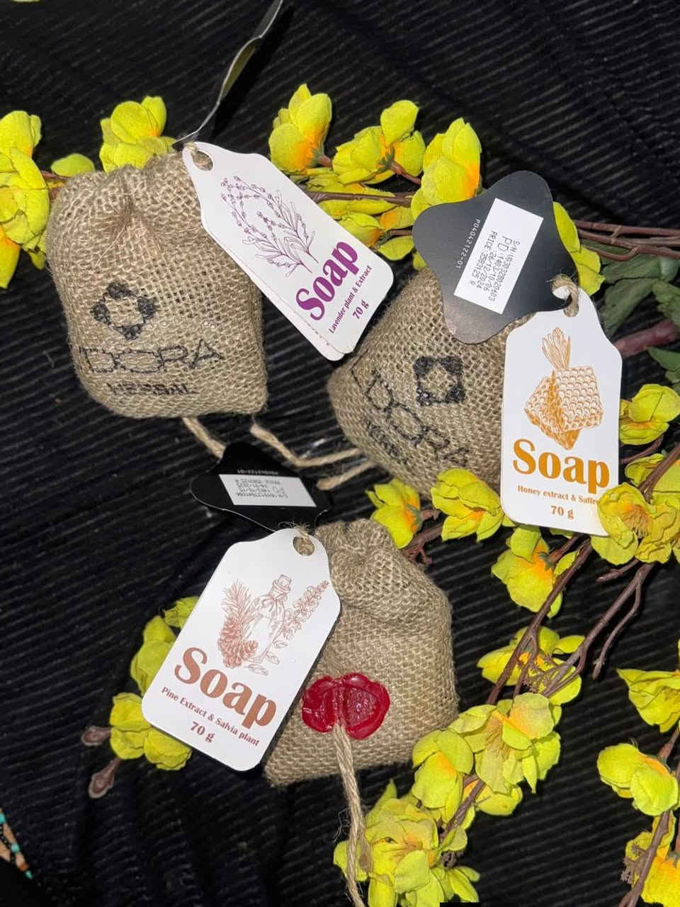 منتجات لدورا العشبية وعطور خليجية يوجد توصيل وتخفيضات


**إذا كنت صاحب هذا الإعلان وتريد حذفه لأي سبب، رجاءا أرسل رسالة إلى الدعم الفني**