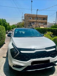 كيه سبورتج للبيع موديل ٢٤ فول للأخير خليجيه ماشيه السياره ٥٥ مكفوله ال...