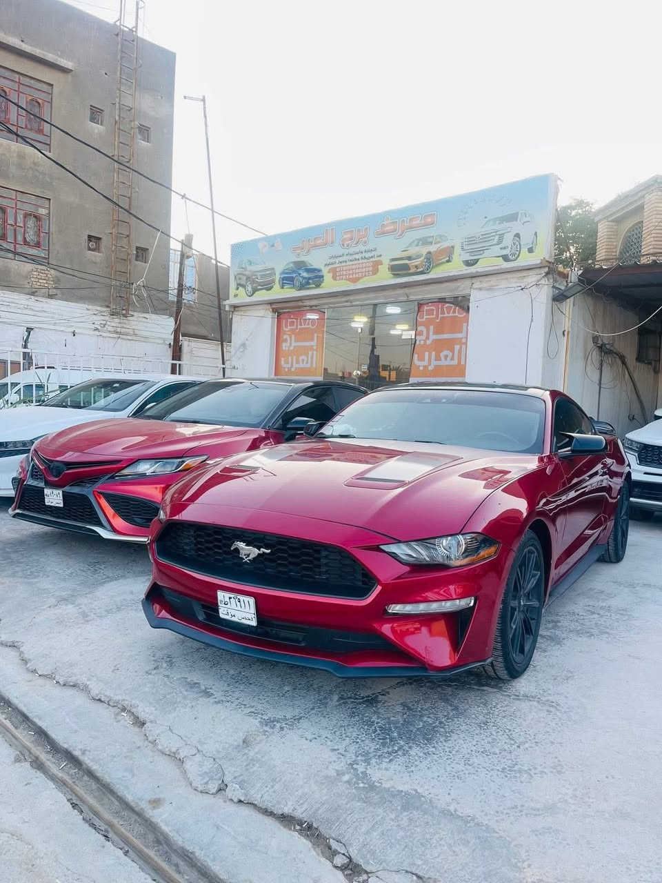 السلام عليكم 
فورد موستنك 2023
دخول جديد فحص موقت 
مواصفات / بصمه / شاشه كبيره / ويل كل ١٩ / رادارات امامي وجانبي وخلفي / كشن كهرباء / انظمه قياده / حساسات خلفيه 
محرك اقتصادي ايكو بوست 
بدون ايرباك حادث جانبي 
ماشيه 18 الف جديده حيل 
العنوان //السماوه حي الحسين لاربع سايدات 
معرض // برج العرب التجاره السيارات
لاتصال //واتس ***********
***********
