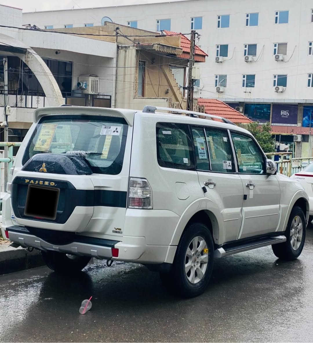 باجيرو 2016 ماشية 50 الف حقيقي سيارة جديدة لوك تخم تاير جديد ومسويلها ادامة كاملة رقم سليمانية دولي بأسمي
كير ومحرك بعده بحالة الوكالة


**إذا كنت صاحب هذا الإعلان وتريد حذفه لأي سبب، رجاءا أرسل رسالة إلى الدعم الفني**