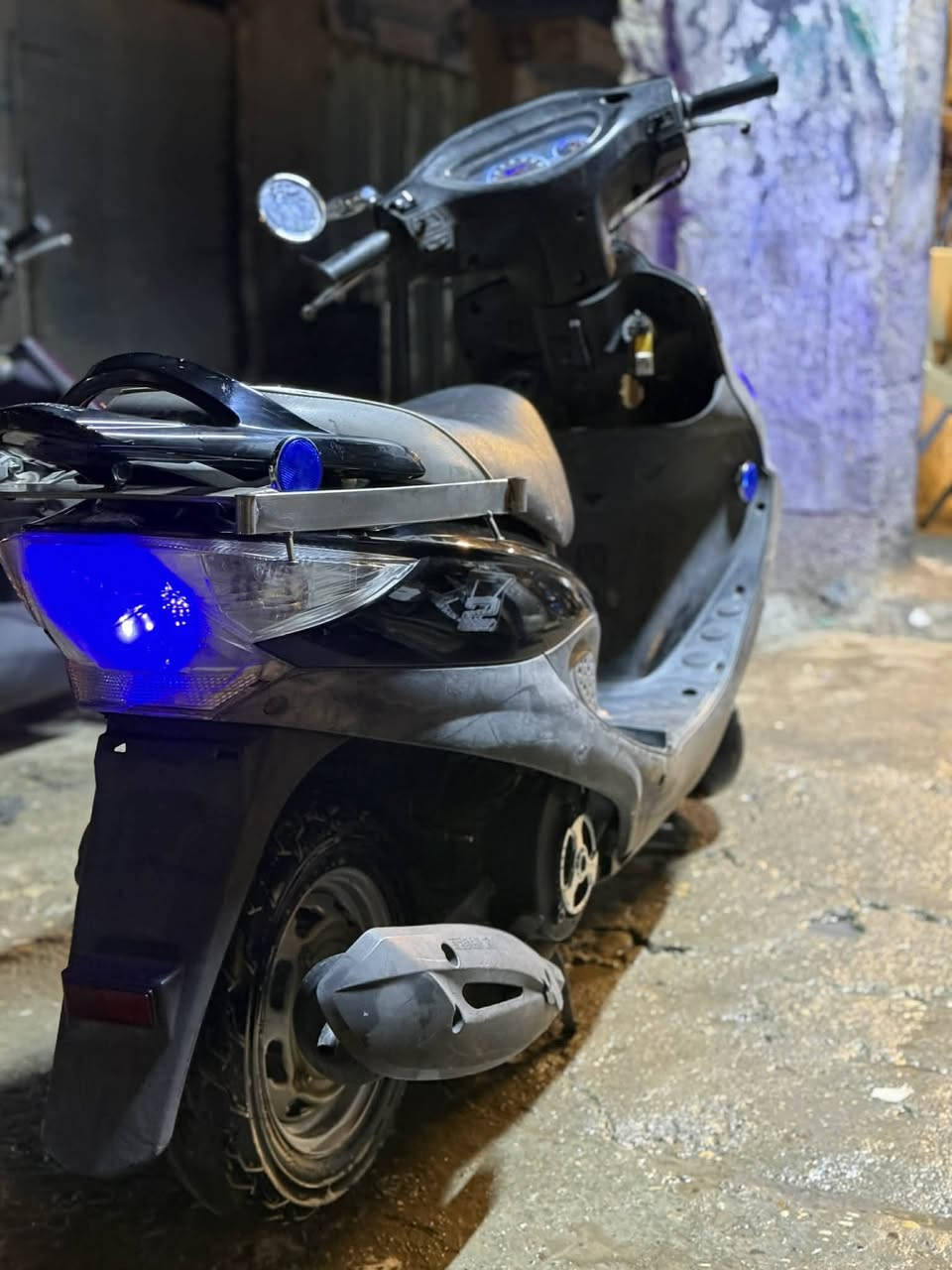 دراجة كامكو للبيع موديل 2015 لسعر خاص او رقم الهاتف *********** بي واتساب
