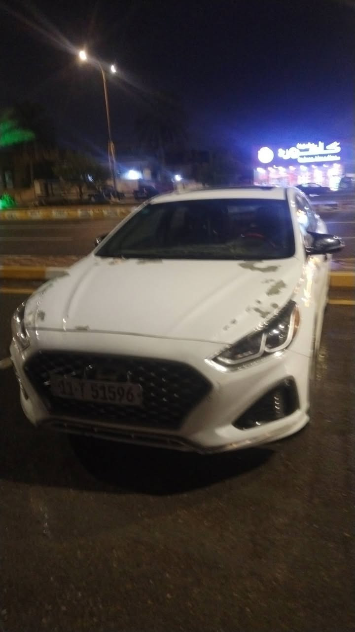 سوناتا موديل 18 فول موصفات وارد امريكي كفاله عامه فقط بيه تكشيط شوي لسعر 135وبيه مجال ***********
