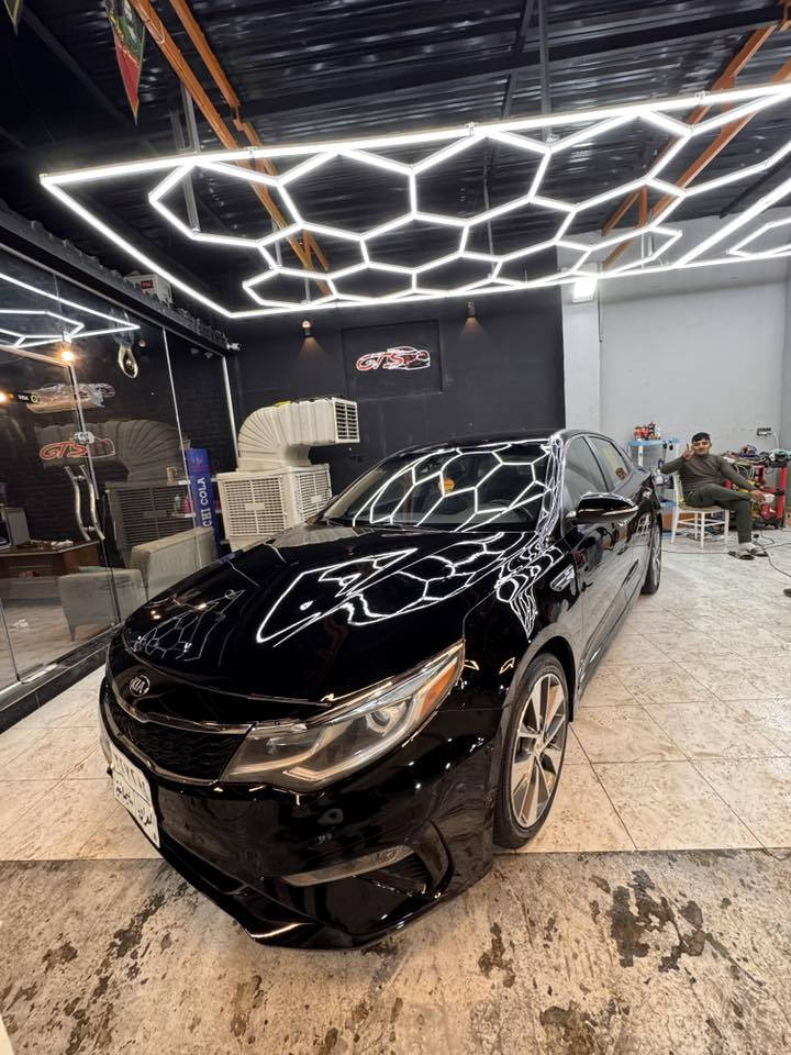 سلام وعليكم اًوبتما ١٩ فول مواصفات S
رقم سليمانيه تحويل  اوكاله عامه 
قطعتين صبغ بدون دواخل
گير مكينه حداديه كفاله 
موصفات 
بصمه تشغيل 
بصمه ابواب
يدات ترحيب
قياده ذاتيه 
تحديد مسار 
توقف ذاتي 
شاشه جبيره 
كامره دواره 
لايت امامي لد 
الخلفي لد 
حساسات اماميه وخلفيه
كشن كهرباء 
كشنات جلد 
سياره جاهزه على اخر حبايه 

غير متواجد عل فيس
***********
السعر 130  وبيه مجال بسيط 
مكان كربلاء
