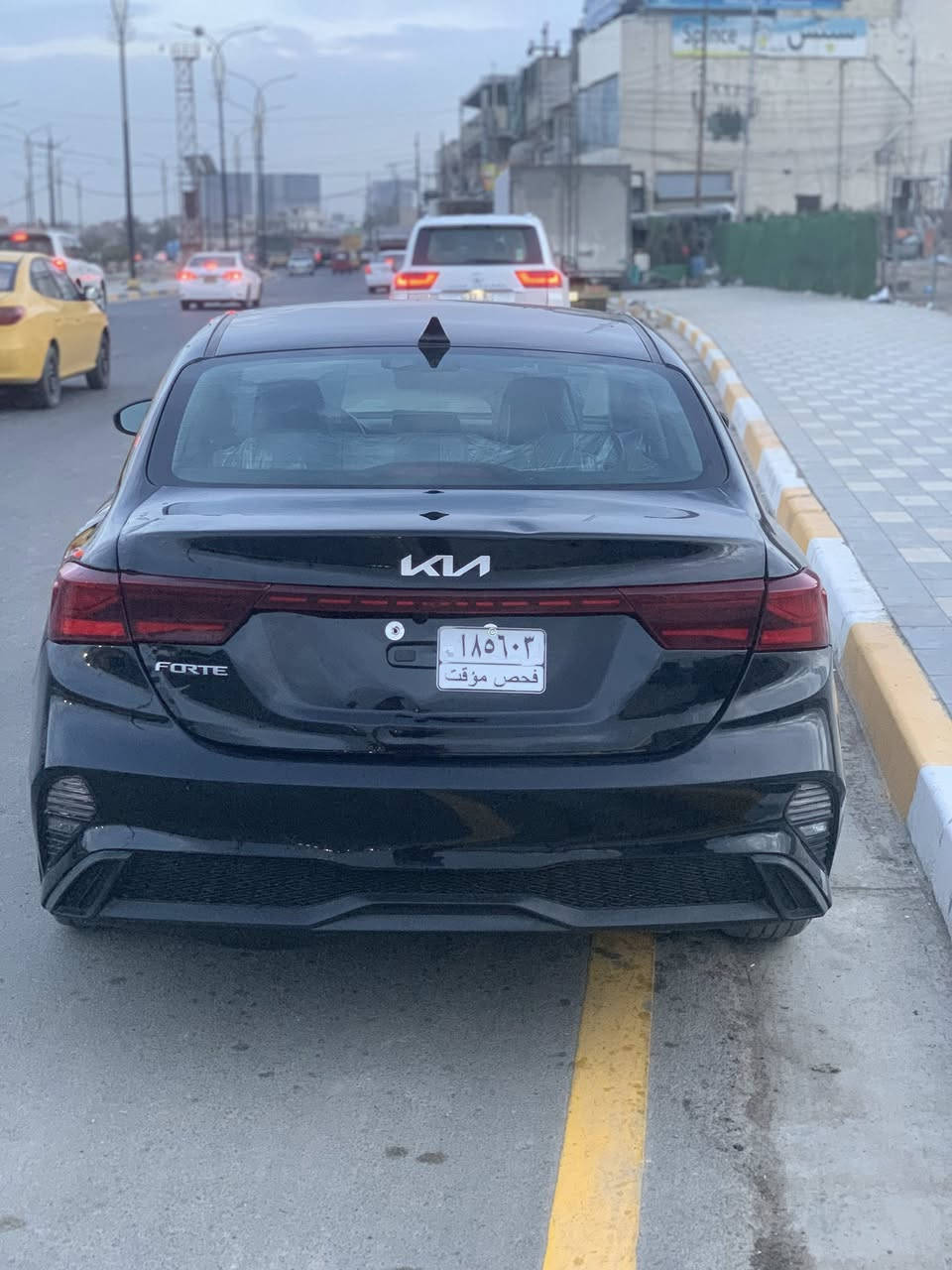 سلام عليكم فورتي موديل 24 دخول جديد ماشيه 6الاف حادثها جاملغ خلفي جهة اليسره معمر نفسه مكانها بغداد ***********
