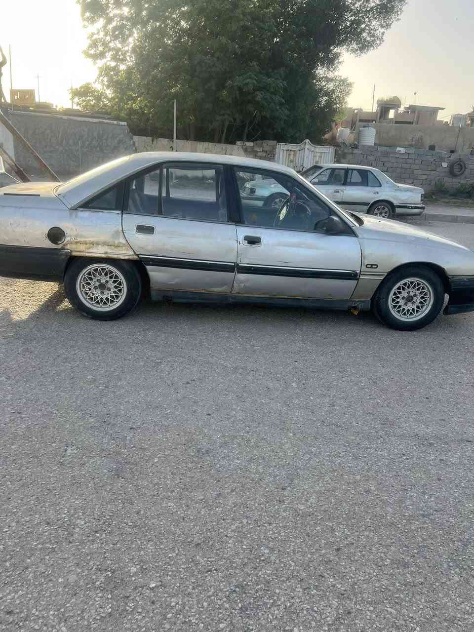 السلام عليكم
رقم أنبار. بأسمي  موديل 93
أوبل أوميغا مكاني بابل الإسكندرية 
السعر 17 وبيها مجال
***********
