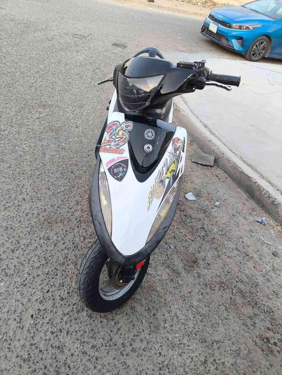 السلام عليكم
للبيع ماكس عدلة 
دراجه رمبة نضيفه كلش 
كفاله مكينه وكهربائيات وكلشي 
شرط بلادي 
الدراجه ماشي بمعاملتها بقرار 48 ومكملت بقت على دفع رسوم ومصار عندي مجال اكملها كل اوراقها اصوليه وباسمي 
دراجه بيها تزويد كله اصلي 
صدر rpm ازرك 
ملاقط nsy زرك 
يدات بريك RGS 
قبق عنبار nsy 
قارئ فولتية koso 
مازده عدسه زنون وسكن اصفر 
قباقة كور شفاف جام اصليات اجن بيها 
هاوزن خلفي ستيل اصلي 
صالنصه fm 
فراك بريك nsy ذهبي 
قاعدة رقم ستيل اصلية 
الدراجه مصروف عليها ومتعوب عليها 
ومناقصها شي 
فقط الصدر الامامي يرادله تجفيت بي طسه خفيف 
الدراجه كامله ونكره سلف 
وجايبلها مجموعه كامله بس مشادهن لان ما عدي مجال 
وياله مشيفه 
صينيه اماميه rpm بنفسجيه 
وفج دبل بستم اصلي 
وتطواله ستيل nsy 
بس تشدهن 
الدراجه بيع فقط 
مكاني بغداد بلديات 
رايدها 
رقمي ***********
